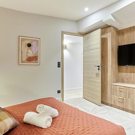 Apartment Batignolle Montmartre By Studio Prestige Paris Exteriör bild