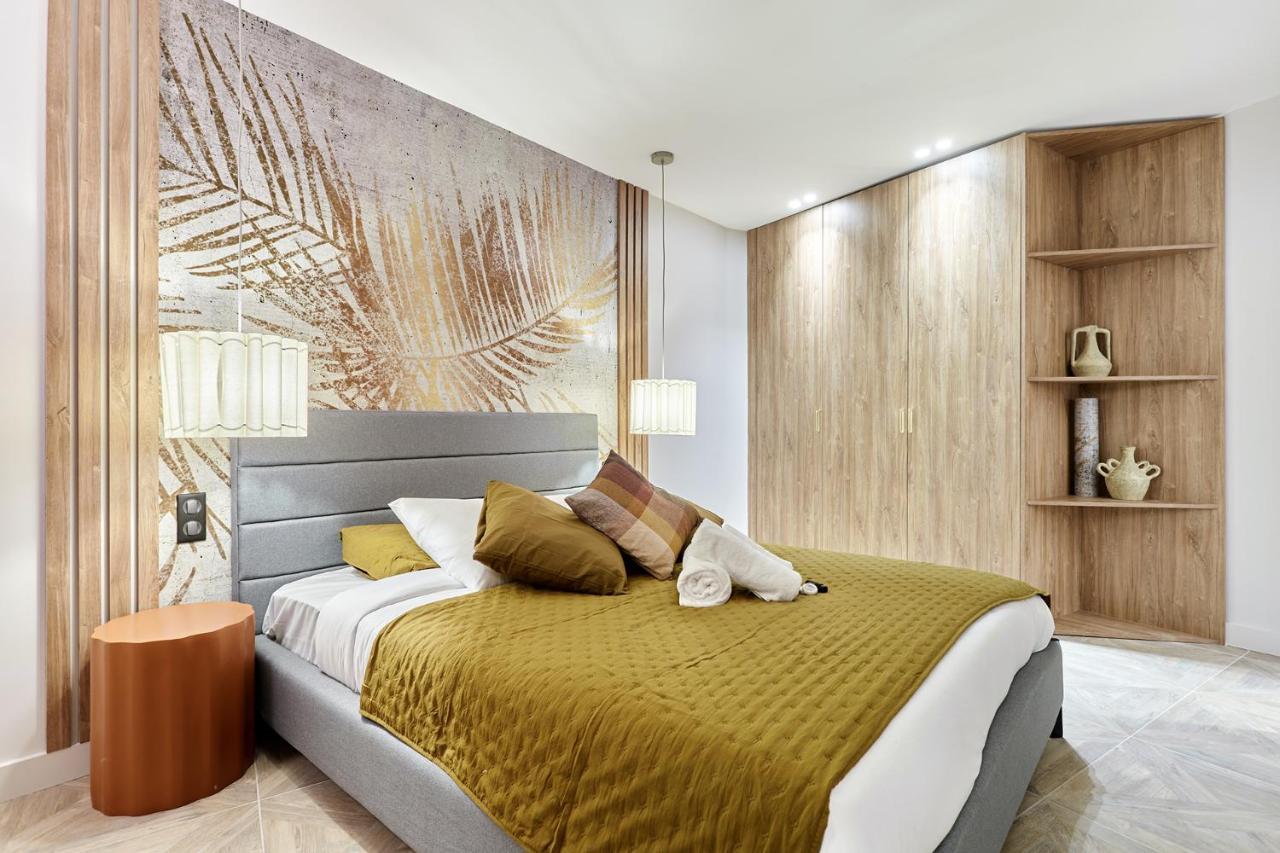 Apartment Batignolle Montmartre By Studio Prestige Paris Exteriör bild