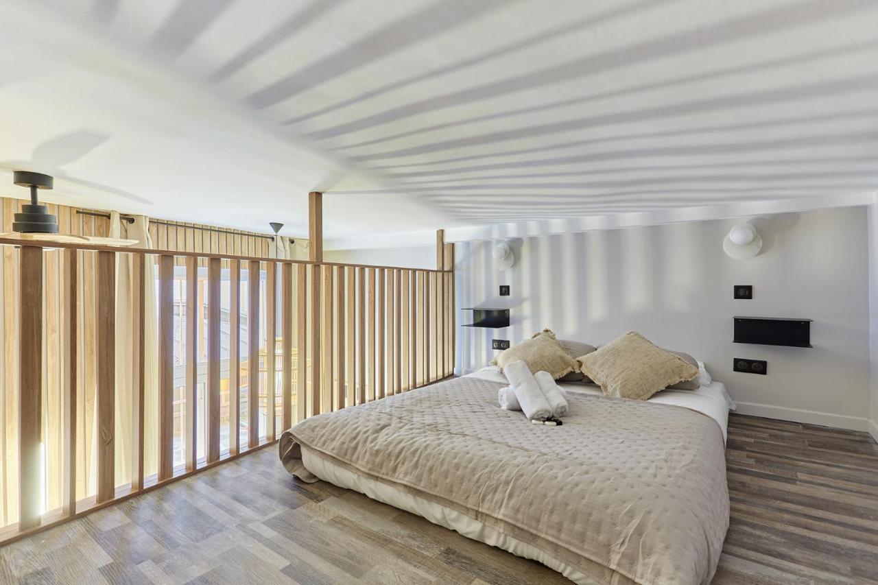 Apartment Batignolle Montmartre By Studio Prestige Paris Exteriör bild